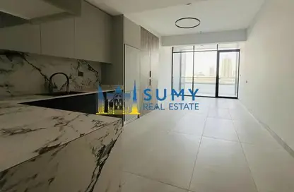 Apartment - Studio - 1 Bathroom for rent in Amal Tower - Dubai Sports City - Dubai