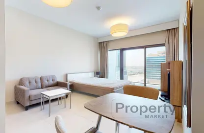 Apartment - 1 Bathroom for rent in SOL Avenue - Business Bay - Dubai