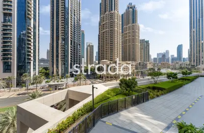 Apartment - 3 Bedrooms - 4 Bathrooms for sale in Boulevard Crescent Tower 1 - BLVD Crescent - Downtown Dubai - Dubai