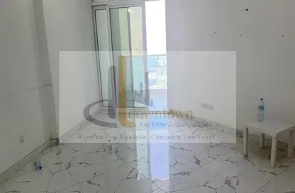 Apartment - 1 Bedroom - 2 Bathrooms for sale in Oasis Tower - Al Rashidiya 1 - Al Rashidiya - Ajman