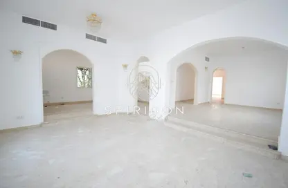 Villa - 4 Bedrooms - 5 Bathrooms for rent in Al Safa 1 Villas - Al Safa 1 - Al Safa - Dubai