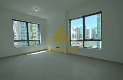 Apartment - 3 Bedrooms - 3 Bathrooms for rent in Al Hosn - Al Khalidiya - Abu Dhabi