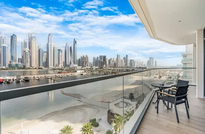 Apartment - 2 Bedrooms - 2 Bathrooms for sale in Marina Vista - EMAAR Beachfront - Dubai Harbour - Dubai