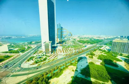 Apartment - 2 Bedrooms - 3 Bathrooms for rent in Etihad Tower 5 - Etihad Towers - Corniche Road - Abu Dhabi