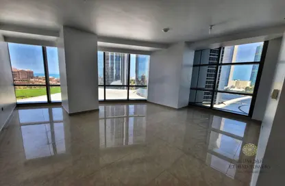 Apartment - 1 Bedroom - 2 Bathrooms for rent in Etihad Tower 2 - Etihad Towers - Corniche Road - Abu Dhabi