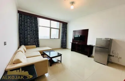 Apartment - 1 Bedroom - 1 Bathroom for rent in Al Falah Street - City Downtown - Abu Dhabi