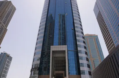 Apartment - 3 Bedrooms - 4 Bathrooms for rent in Robot Park Tower - Al Khan - Sharjah