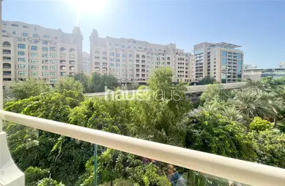 Apartment - 2 Bedrooms - 3 Bathrooms for sale in Al Anbara - Shoreline Apartments - Palm Jumeirah - Dubai