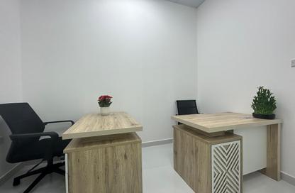 Office Space - Studio - 1 Bathroom for rent in Red Avenue - Al Garhoud - Dubai