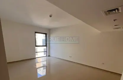 Empty Room image for: Apartment - 1 Bedroom - 2 Bathrooms for sale in Uptown Al Zahia - Al Zahia - Muwaileh Commercial - Sharjah, Image 1