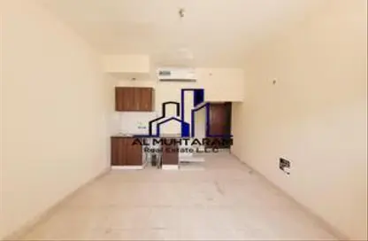 Apartment - 1 Bathroom for rent in Fire Station Road - Muwaileh - Sharjah