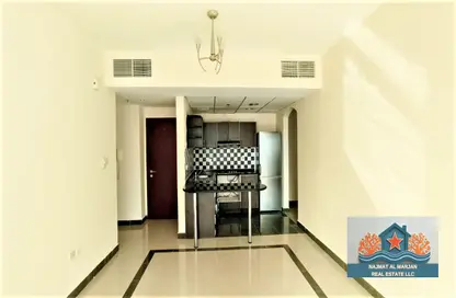 Apartment - 1 Bedroom - 2 Bathrooms for rent in Al Shahed Tower - Barsha Heights (Tecom) - Dubai