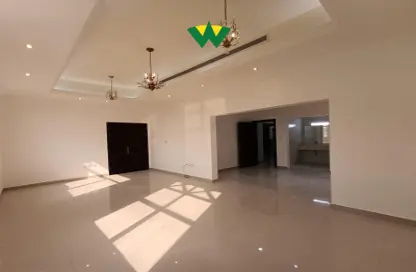 Villa - 5 Bedrooms - 6 Bathrooms for rent in Mohamed Bin Zayed Centre - Mohamed Bin Zayed City - Abu Dhabi