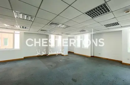 Office Space - Studio for rent in Building 49 - Dubai Healthcare City - Bur Dubai - Dubai