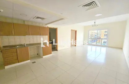 Apartment - 1 Bedroom - 2 Bathrooms for rent in Lavender 1 - Emirates Gardens 1 - Jumeirah Village Circle - Dubai