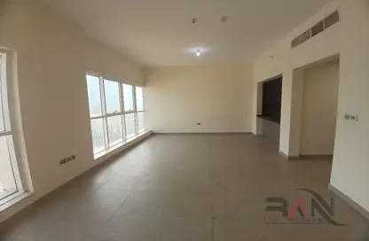 شقة - 2 غرف نوم - 3 حمامات للايجار في مدينة زايد الرياضية - أبوظبي