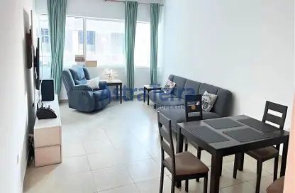 Apartment - 1 Bedroom - 2 Bathrooms for rent in MAG 218 - Dubai Marina - Dubai