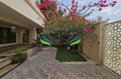 Villa - 4 Bedrooms - 5 Bathrooms for rent in Umm Suqeim 3 Villas - Umm Suqeim 3 - Umm Suqeim - Dubai