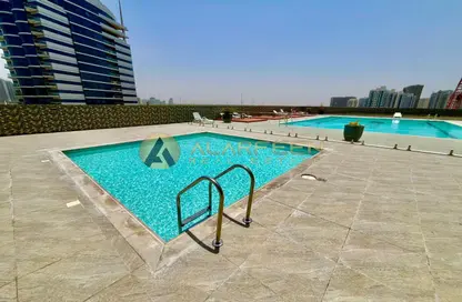 Apartment - 1 Bathroom for rent in The Square Tower - Jumeirah Village Circle - Dubai