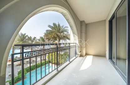 Balcony image for: Apartment - 4 Bedrooms - 5 Bathrooms for rent in Palazzo Versace - Culture Village - Dubai, Image 1