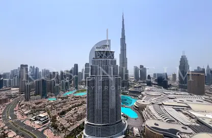 Apartment - 3 Bedrooms - 4 Bathrooms for rent in Boulevard Point - Downtown Dubai - Dubai