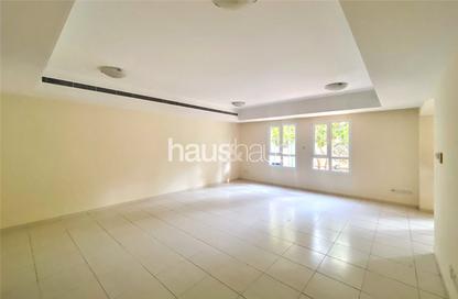 Villa - 3 Bedrooms - 3 Bathrooms for sale in Zulal 1 - Zulal - The Lakes - Dubai