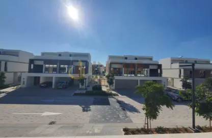 Villa - 4 Bedrooms - 6 Bathrooms for rent in Aura - Tilal Al Ghaf - Dubai