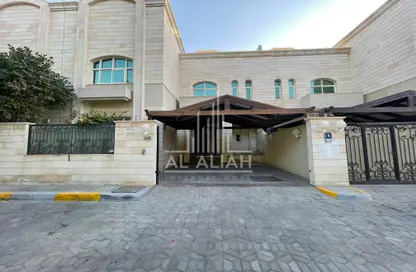 Villa - 5 Bedrooms - 6 Bathrooms for rent in Muroor Area - Abu Dhabi