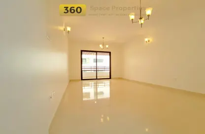 Office Space - Studio - 2 Bathrooms for rent in White Swan Building - Sheikh Zayed Road - Dubai