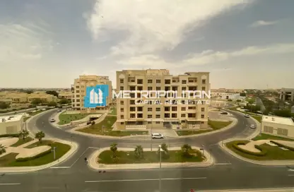 Apartment - 2 Bedrooms - 3 Bathrooms for sale in Bawabat Al Sharq - Baniyas East - Baniyas - Abu Dhabi