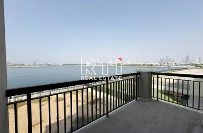 Townhouse - 5 Bedrooms - 7 Bathrooms for sale in Sur La Mer - La Mer - Jumeirah - Dubai