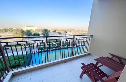 Apartment - 2 Bedrooms - 2 Bathrooms for rent in Zahra Breeze Apartments 4A - Zahra Breeze Apartments - Town Square - Dubai