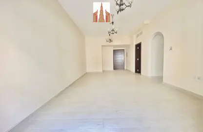 Apartment - 1 Bedroom - 2 Bathrooms for rent in Muwailih Building - Muwaileh - Sharjah