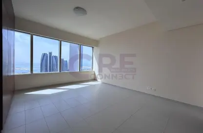 Apartment - 4 Bedrooms - 5 Bathrooms for rent in Nation Towers - Corniche Road - Abu Dhabi