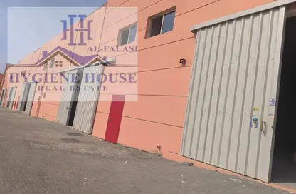 Warehouse - Studio - 1 Bathroom for rent in Umm Al Thuoob - Umm Al Quwain