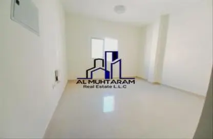 Apartment - 1 Bathroom for rent in SG Muwaileh Building - Muwaileh - Sharjah