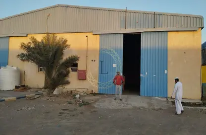 Warehouse - Studio - 1 Bathroom for rent in Wadi AL AIN 1 - Al Noud - Al Ain