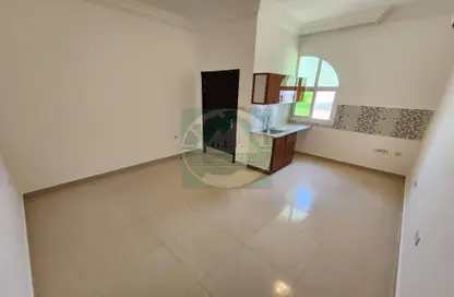 Apartment - 1 Bathroom for rent in Shakhbout City - Abu Dhabi