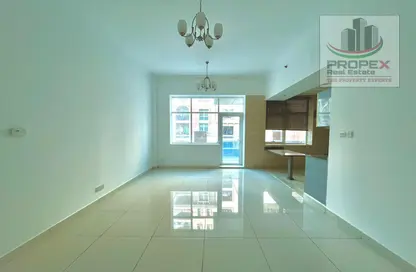 Apartment - 1 Bedroom - 2 Bathrooms for rent in Al Barsha 1 - Al Barsha - Dubai