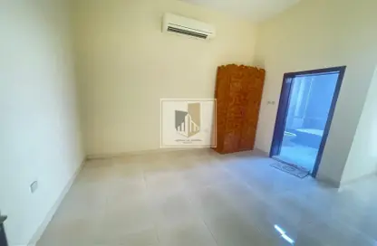 Villa - 6 Bedrooms for sale in Baniyas East - Baniyas - Abu Dhabi