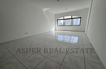 Apartment - 3 Bedrooms - 3 Bathrooms for rent in Safia Tower - Al Majaz 3 - Al Majaz - Sharjah