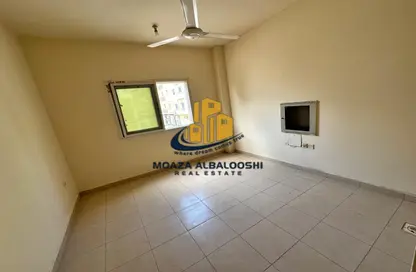 Apartment - 1 Bathroom for rent in Muwaileh Commercial - Sharjah