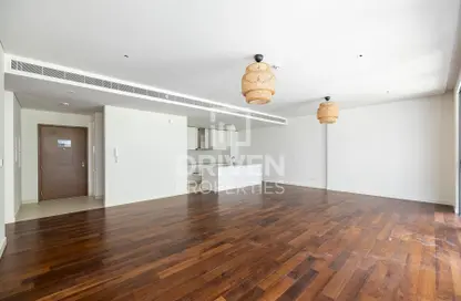 Apartment - 1 Bedroom - 2 Bathrooms for sale in Building 9 - City Walk - Dubai