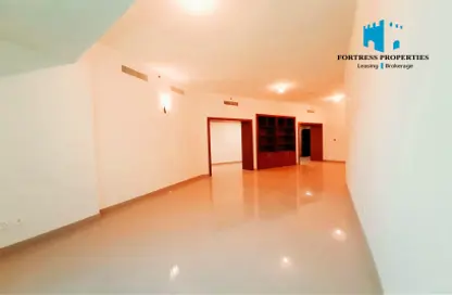 Apartment - 2 Bedrooms - 3 Bathrooms for rent in ZADCO Complex Building A - ZADCO Complex - Al Khalidiya - Abu Dhabi