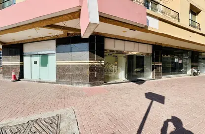 Shop - Studio - 1 Bathroom for rent in Oud Metha - Bur Dubai - Dubai