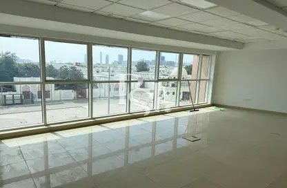 Office Space - Studio - 1 Bathroom for rent in 2nd Street - Airport Road - Abu Dhabi