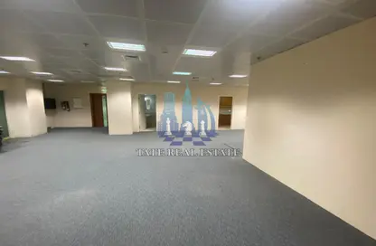 Office Space - Studio - 1 Bathroom for rent in Corniche Road - Abu Dhabi