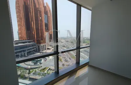 Apartment - 3 Bedrooms - 4 Bathrooms for rent in Etihad Tower 5 - Etihad Towers - Corniche Road - Abu Dhabi