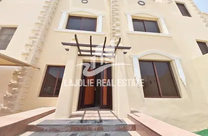 Villa - 4 Bedrooms - 2 Bathrooms for rent in Mohamed Bin Zayed City Villas - Mohamed Bin Zayed City - Abu Dhabi