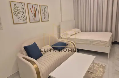 Apartment - 1 Bathroom for rent in Samana Golf Avenue - Dubai Studio City - Dubai